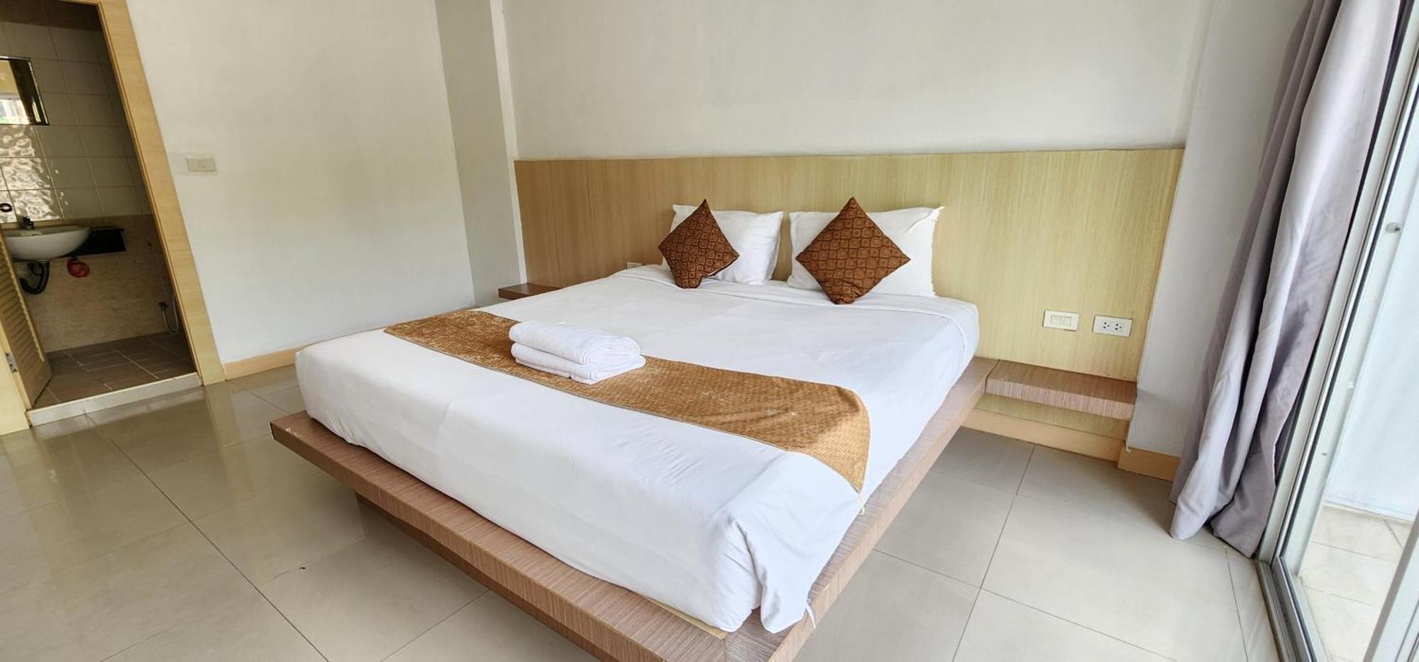 فندق Eden Park Patong المظهر الخارجي الصورة